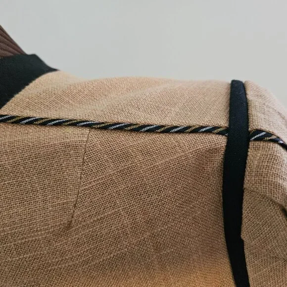 Vintage Salzburger Modell Dirndl Austrian Jacket, Mustard w/ Black Trim, Size 40 - Picture 12 of 13